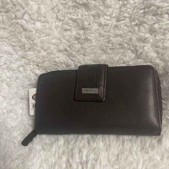 New with tag Fossil leather brown wallet/ organizer . - Picture 2 of 11